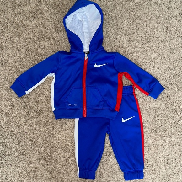Nike Matching Sets Baby Nike Dri Fit Set Poshmark